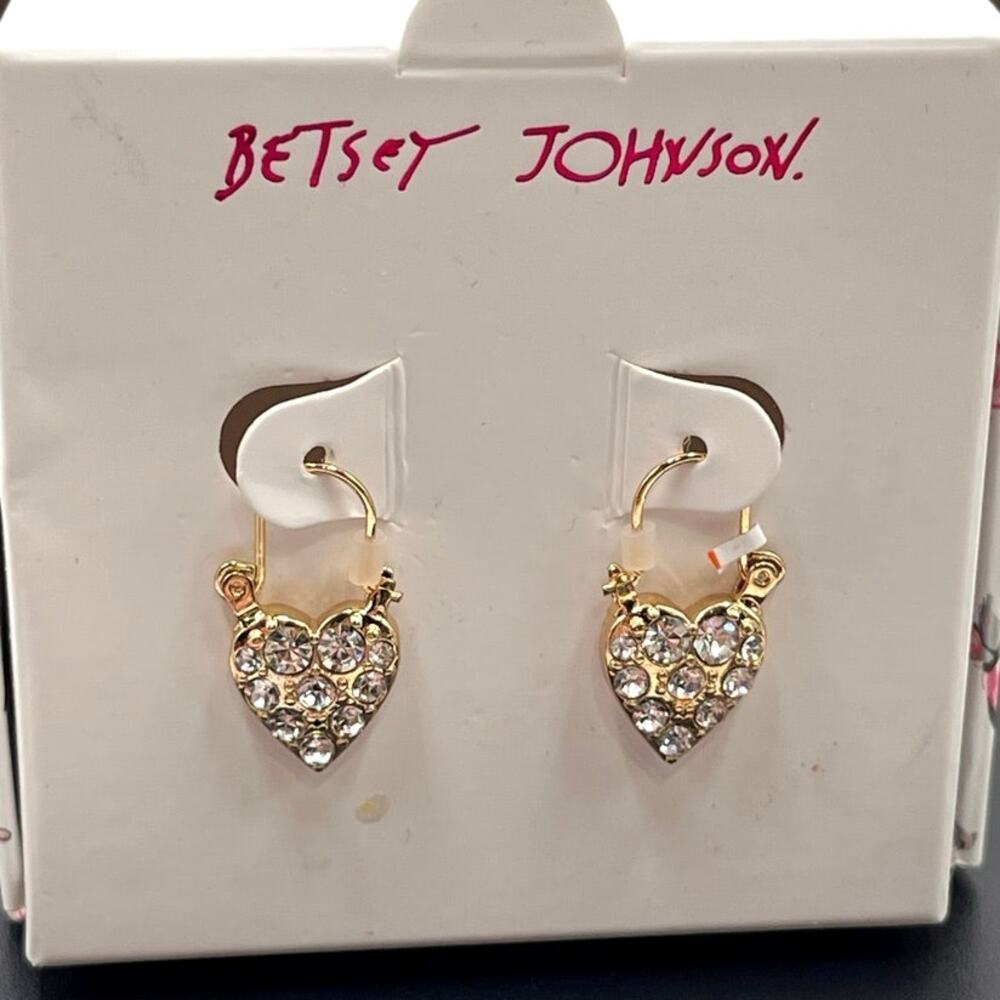 Betsey Johnson Romantic Crystal Heart Lock Drop Gold Tone Earrings‎ New